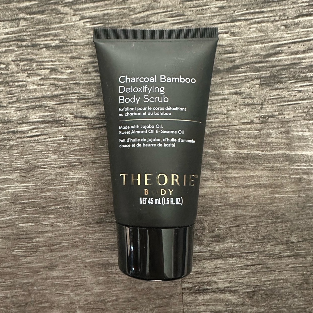 New THEORIE Charcoal Bamboo Detoxifying Body Scrub
